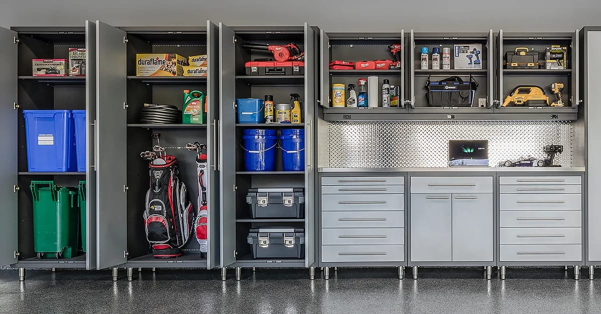 5 reasons from a Professional Organizer why garages are the most disorganized spaces in the home.